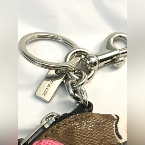 NEW COACH Circular Coin Pouch Signature Canvas VINTAGE ROSE Print C5699 Round - Picture 6 of 8